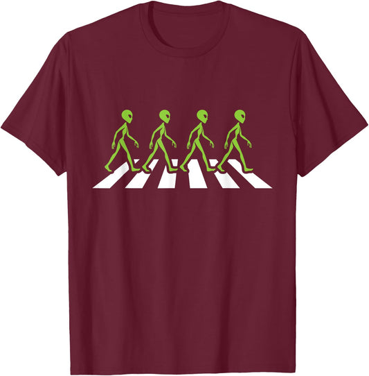 Aliens cross the street UFO enthusiasts - Alien T-Shirt - T-Shirt | Maroon
