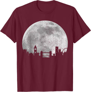 London Skyline Moon UK Vintage Great Britain England London T-Shirt - T-Shirt | Maroon