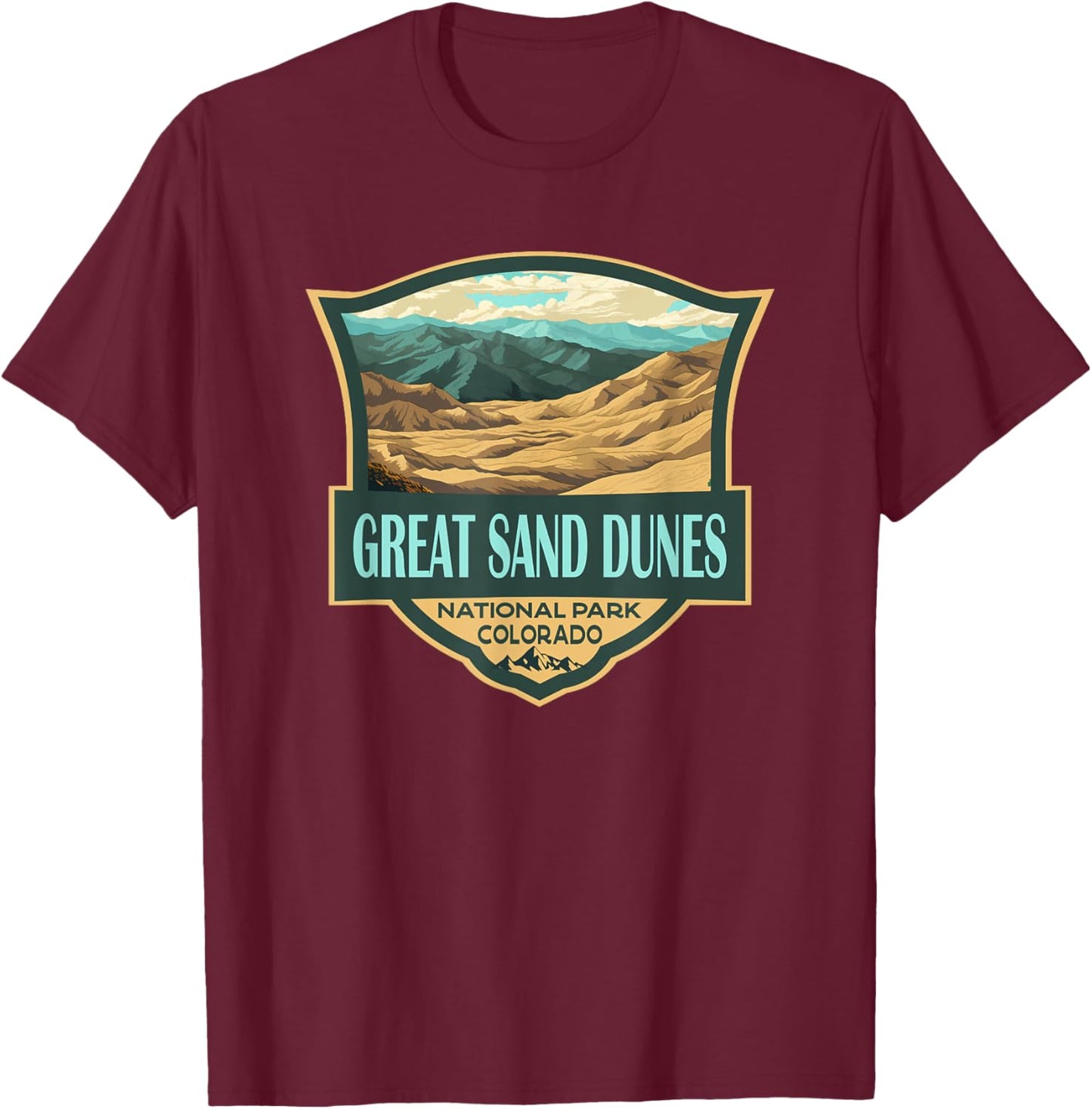 Great Sand Dunes National Park Illustration Retro Badge T-Shirt - T-Shirt | Maroon