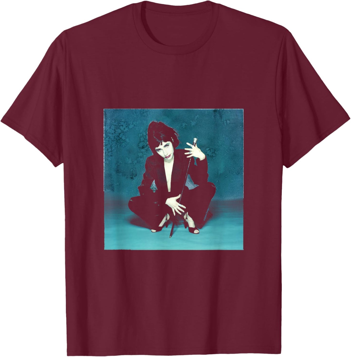 Singer PJ Harvey Photo Shoot By Simon Fowler T-Shirt - T-Shirt | Maroon