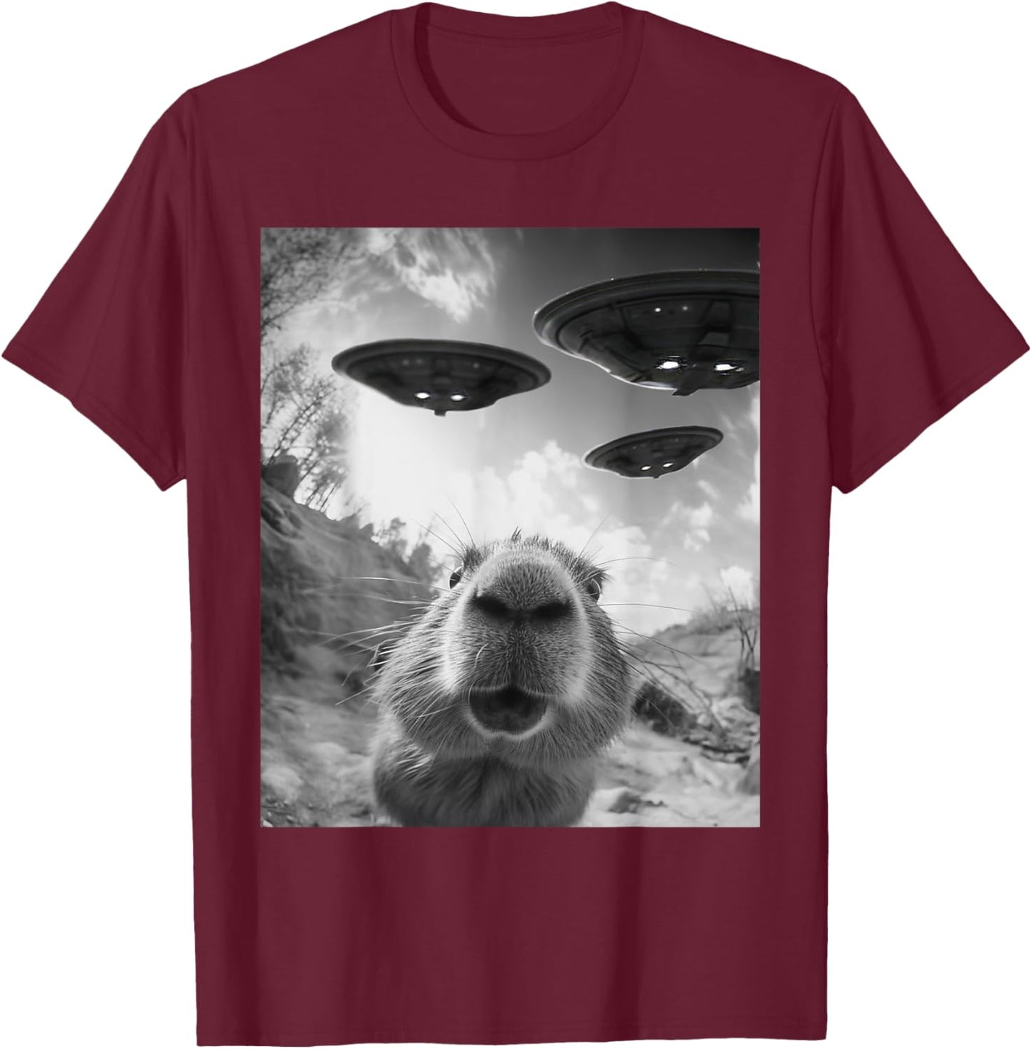 Funny Capybara Selfie with UFOs Weird Alien UFO T-Shirt - T-Shirt | Maroon