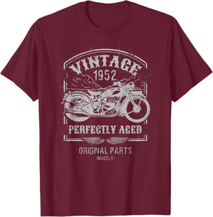 Vintage born in 1952 Motorcycle, bikers riders Classic T-Shirt - T-Shirt | Maroon