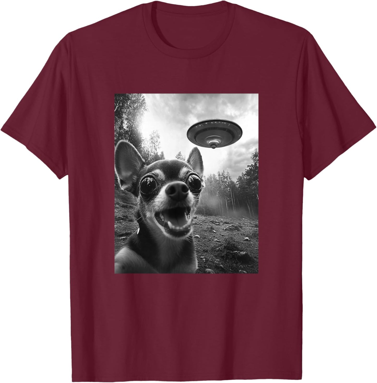 Alien UFO Funny Meme Chihuahua T-Shirt - T-Shirt | Maroon