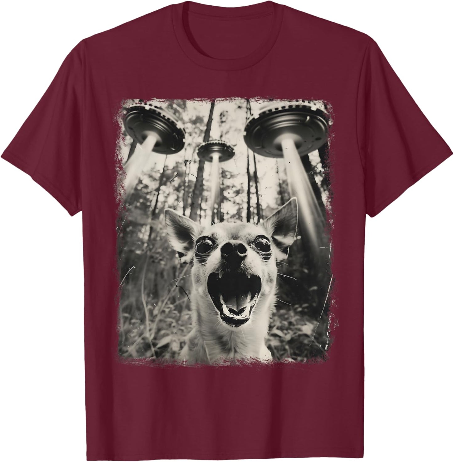 Chihuahua Dog UFO Alien Extraterrestrial Selfie T-Shirt - T-Shirt | Maroon