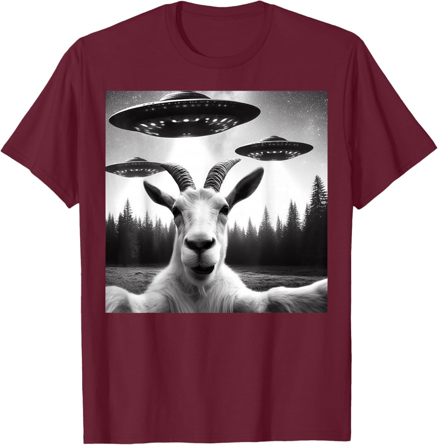 Goat Selfie With Alien UFO Funny Goat Gifts Women T-Shirt - T-Shirt | Maroon
