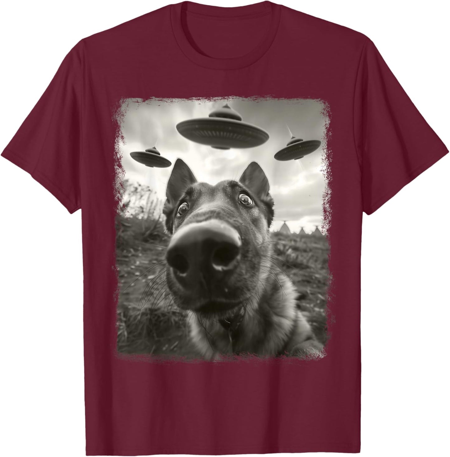 German Shepherd Dog UFO Alien Extraterrestrial Selfie T-Shirt - T-Shirt | Maroon