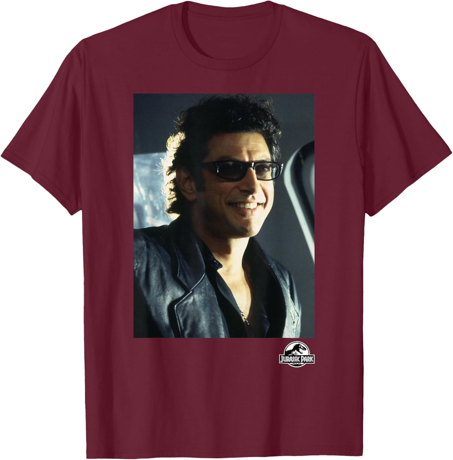 Jurassic Park Ian Malcom Deceptive Smile Photograph Poster T-Shirt - T-Shirt | Maroon