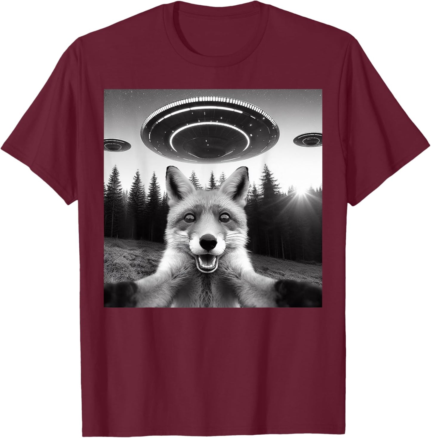 Fox Selfie With Alien UFO Funny Fox Gifts Women Kid T-Shirt - T-Shirt | Maroon