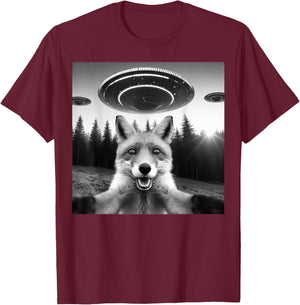 Fox Selfie With Alien UFO Funny Fox Gifts Women Kid T-Shirt - T-Shirt | Maroon