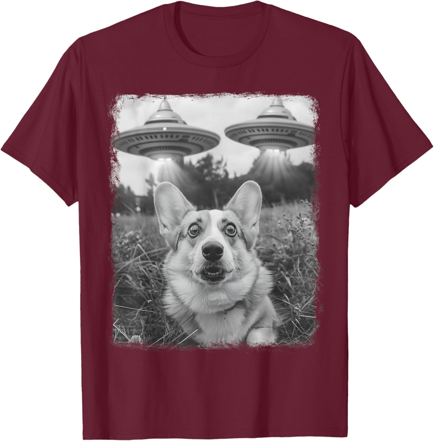 Corgi Dog UFO Alien Extraterrestrial Selfie T-Shirt - T-Shirt | Maroon