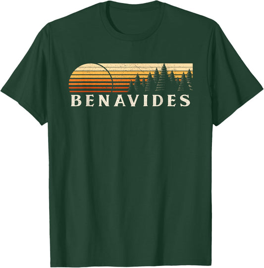 Benavides, TX Vintage Evergreen Sunset Eighties Retro T-Shirt - T-Shirt | Forest