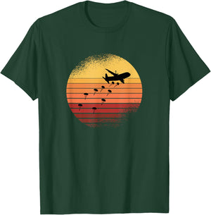 Paratrooper Vintage Army Parachute T-Shirt - T-Shirt | Forest