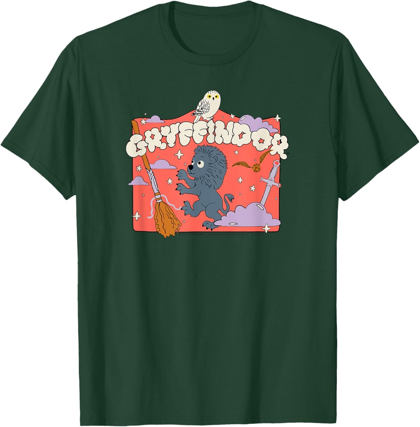 Amazon Essentials Harry Potter Hogwarts Gryffindor House Cartoon Scene T-Shirt - T-Shirt | Forest
