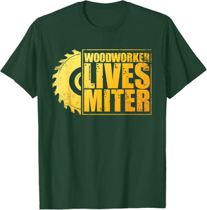 Woodworking Art Women Wood Saw Carpenter Woodworker T-Shirt - T-Shirt | Forest