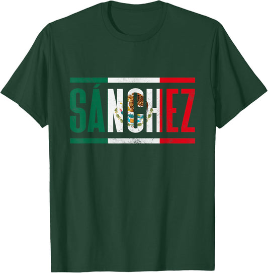 Apellido Sánchez con bandera de México T-Shirt - T-Shirt | Forest
