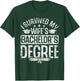 Habe Den Bachelor Grad Meiner Frau Überlebt Graduate T-Shirt - T-Shirt | Forest