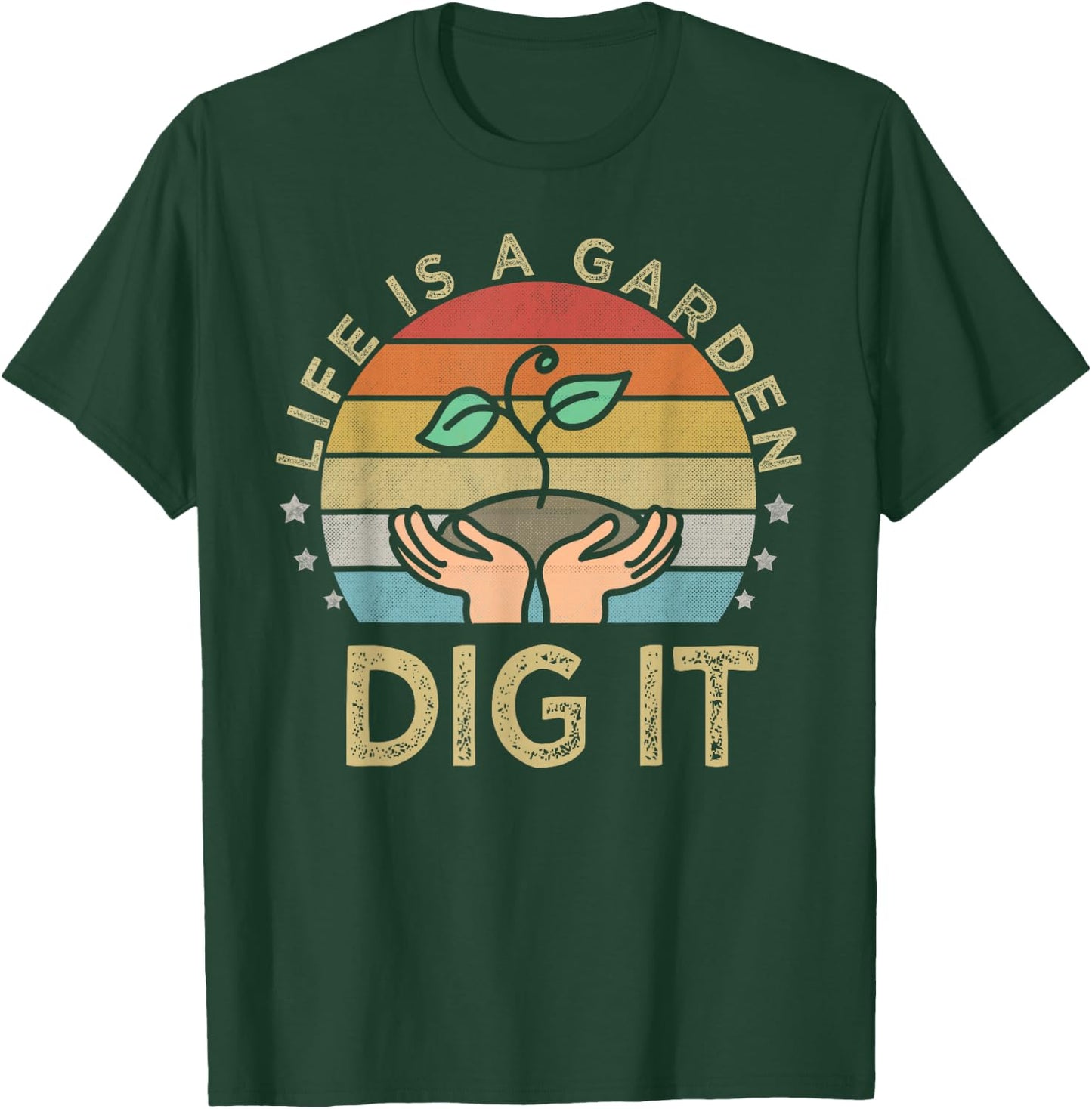 Retro vintage style farmer. Life is a garden dig it T-Shirt - T-Shirt | Forest