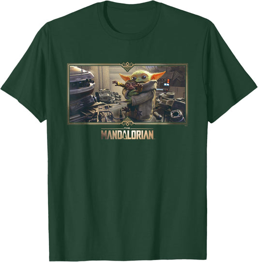 Star Wars The Mandalorian Season 3 Grogu Big Hug Concept Art T-Shirt - T-Shirt | Forest