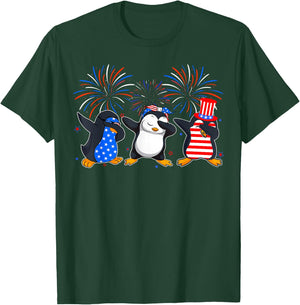 Happy Fourth Of July - Patriotic Animals - Penguin USA Flag T-Shirt - T-Shirt | Forest