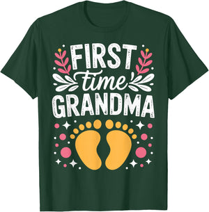 First Time Grandma Becoming Nana Baby Announcement Family T-Shirt - T-Shirt | Forest