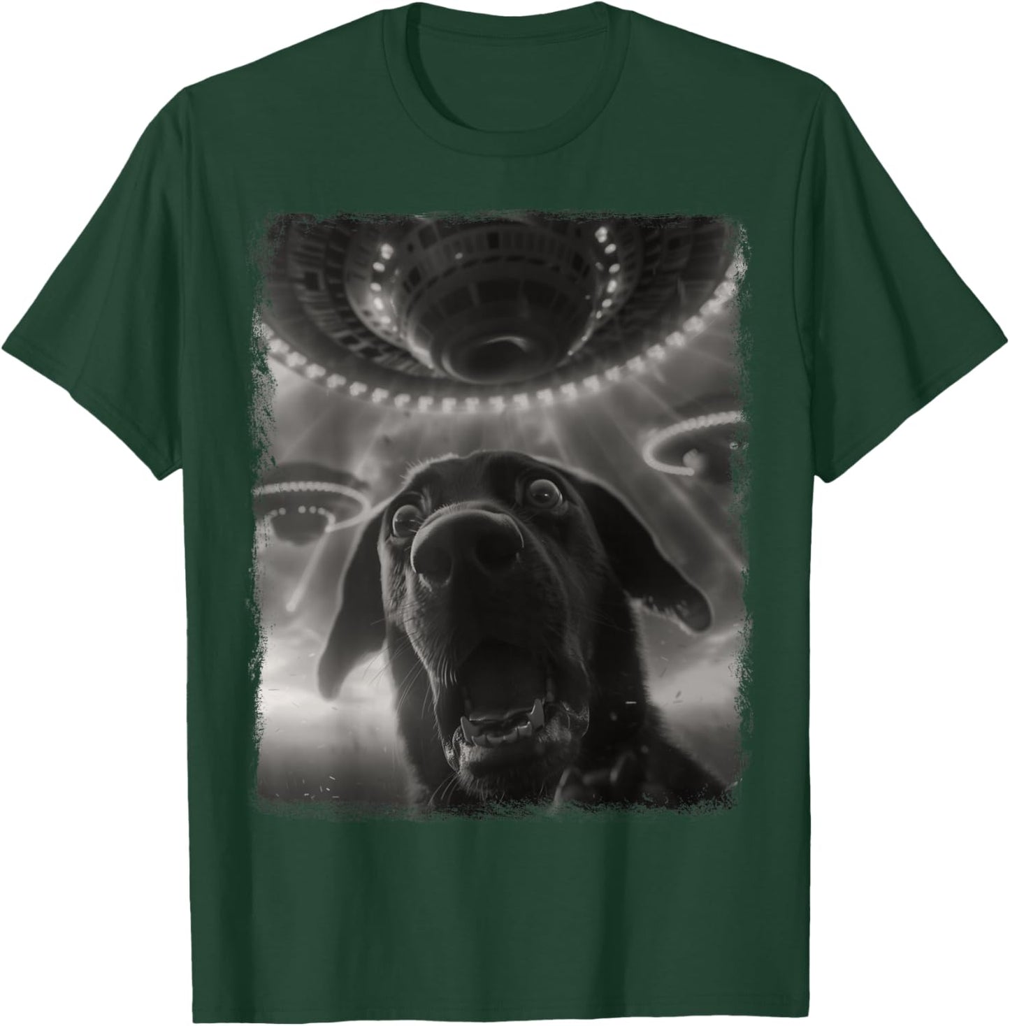 Labrador Dog UFO Alien Extraterrestrial Selfie T-Shirt - T-Shirt | Forest