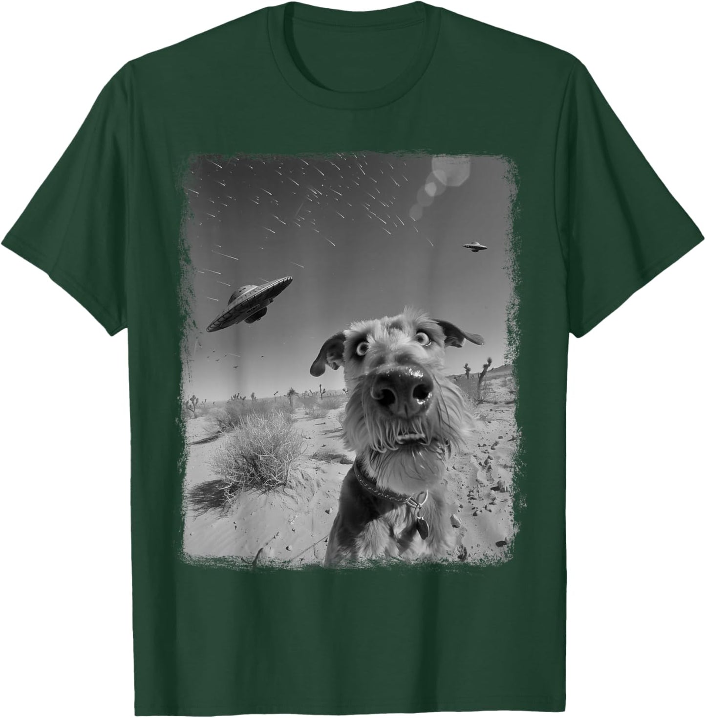 Airedale Terrier Dog UFO Alien Extraterrestrial Selfie T-Shirt - T-Shirt | Forest