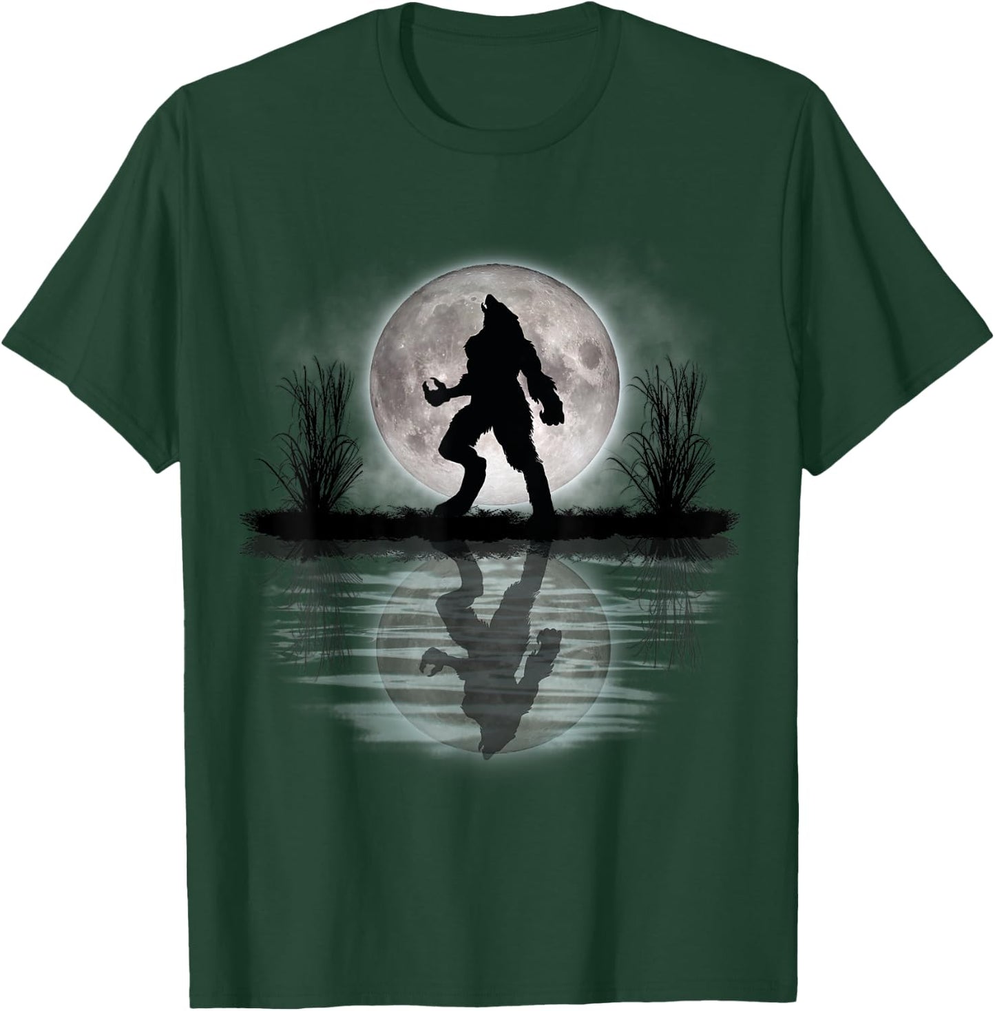 Werewolf Under A Full Moon Howling Scary T-Shirt - T-Shirt | Forest