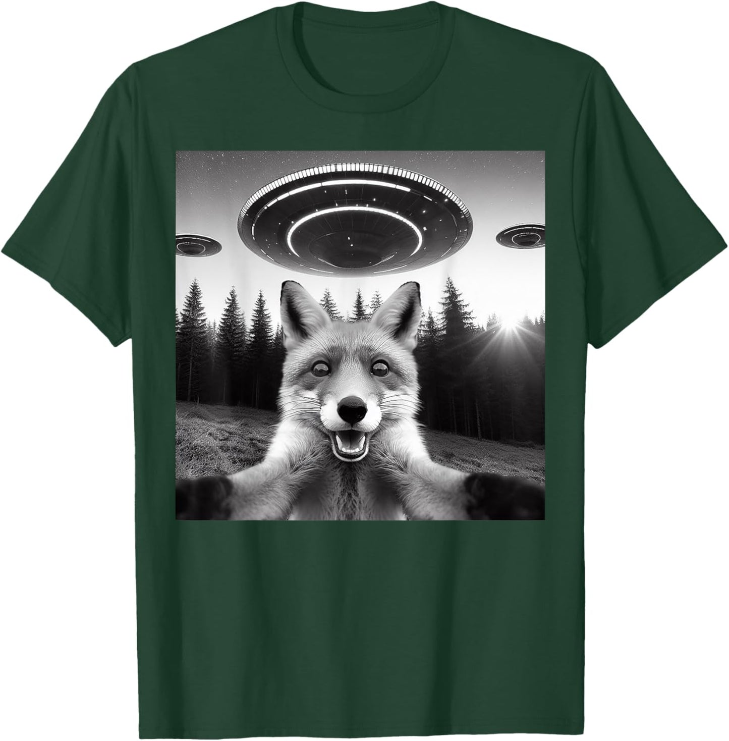 Fox Selfie With Alien UFO Funny Fox Gifts Women Kid T-Shirt - T-Shirt | Forest