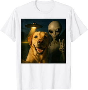 Labrador Selfie with Alien UFO T-Shirt - T-Shirt | White