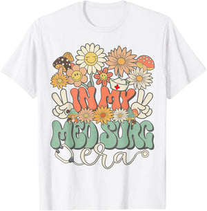 In My Med Surg Era Floral Hippie Groovy Retro Daisy Nurse T-Shirt - T-Shirt | White