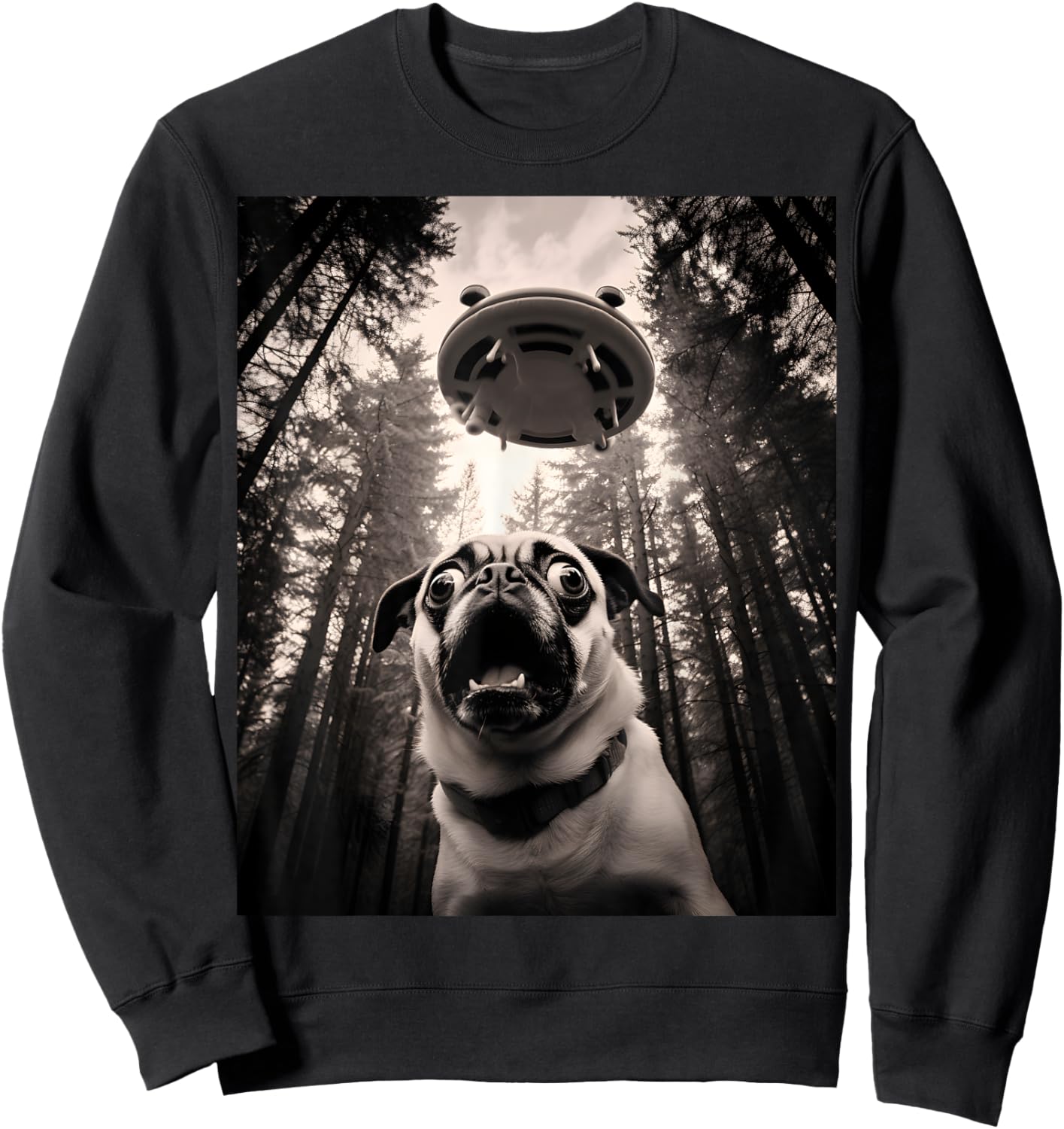 Cool Pug Selfie with UFOs Funny Pug Costume Alien Spaceship Sweatshirt - Sweatshirt | Black