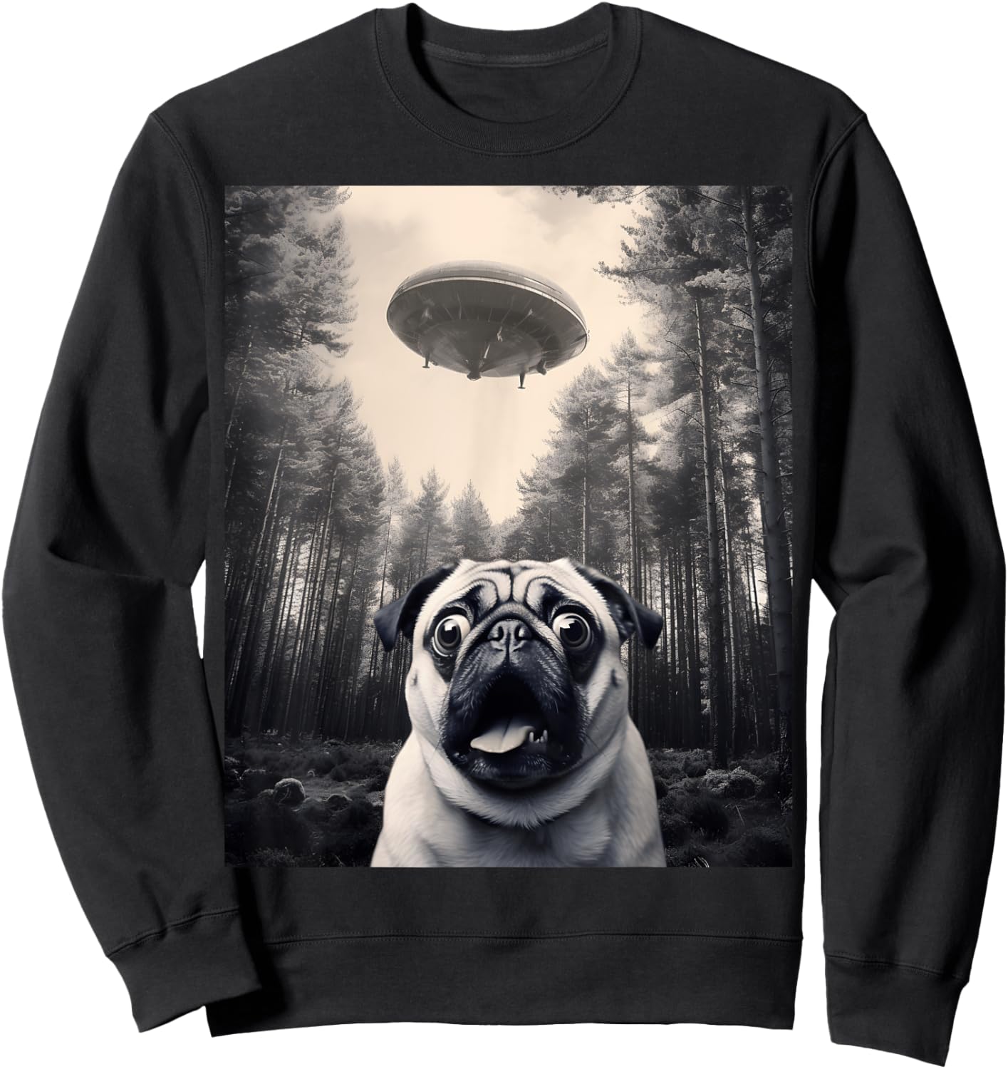 Cool Pug Selfie with UFOs Funny Pug Costume Alien Spaceship Sweatshirt - Sweatshirt | Black