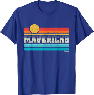 Mavericks California Retro Sunset Surf Trip I Love Surfing T-Shirt - T-Shirt | Royal