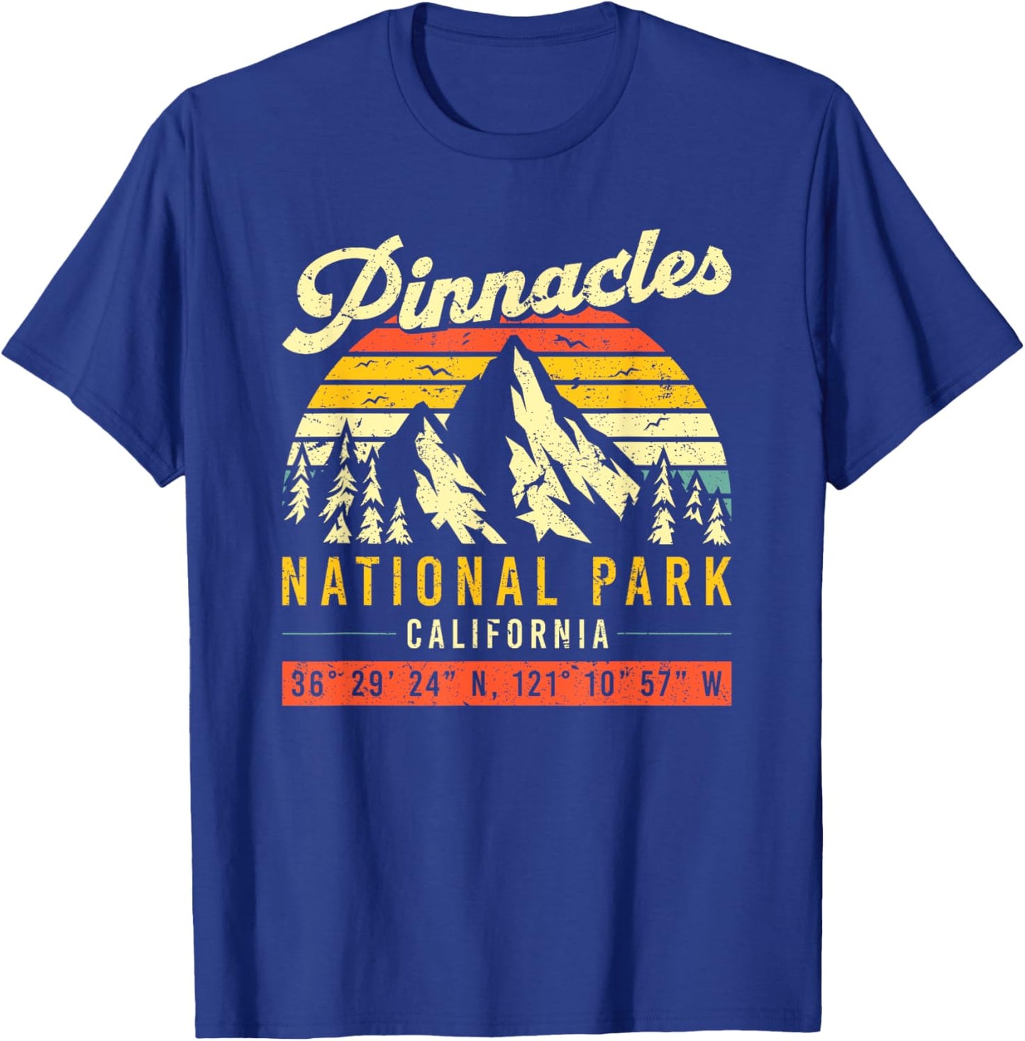 Pinnacles California Vintage Retro National Park T-Shirt - T-Shirt | Royal