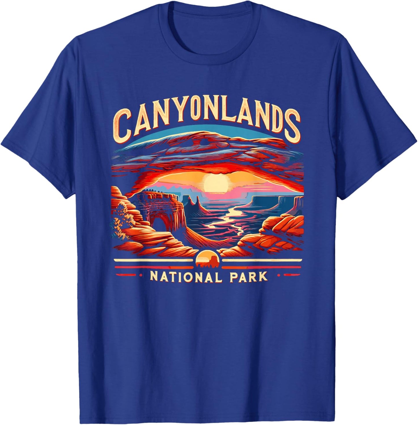 Canyonlands National Park Sunset Landscape Graphic T-Shirt - T-Shirt | Royal