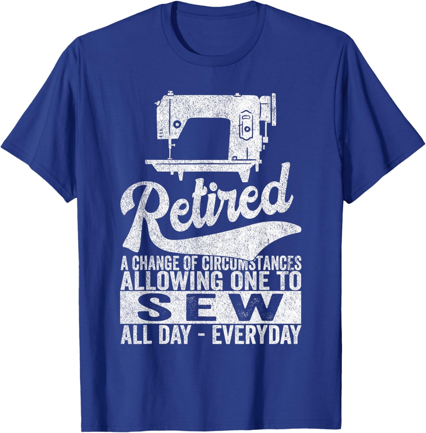 Funny Retired Definition Sewing Quilting Retirement T-Shirt - T-Shirt | Royal