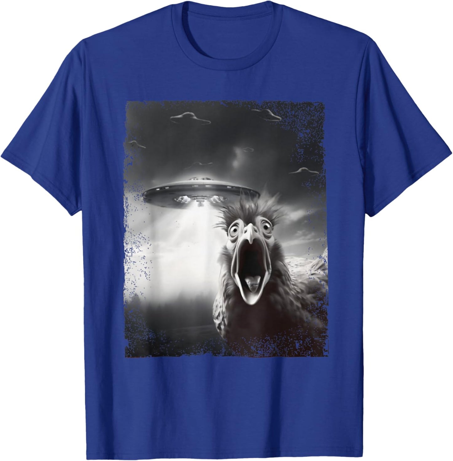 Funny Alien UFO Chicken Selfie with UFOs Weird T-Shirt - T-Shirt | Royal