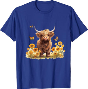 Cute Highland cow with sunflowers country Heifer Farm Farmer T-Shirt - T-Shirt | Royal