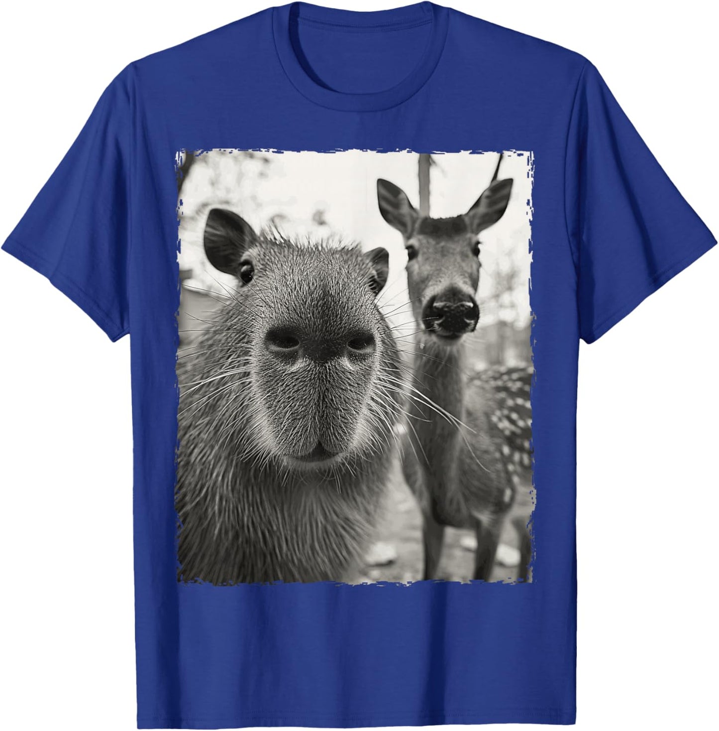 Capybara Selfie With A Deer T-Shirt - T-Shirt | Royal