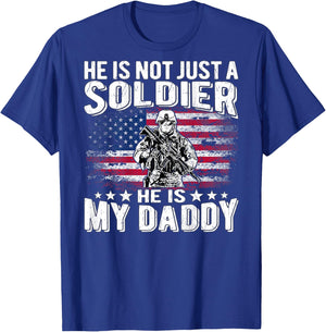 My Daddy Is A Soldier Patriotic Proud Military Daughter Son Kids Men T-Shirt - T-Shirt | Royal