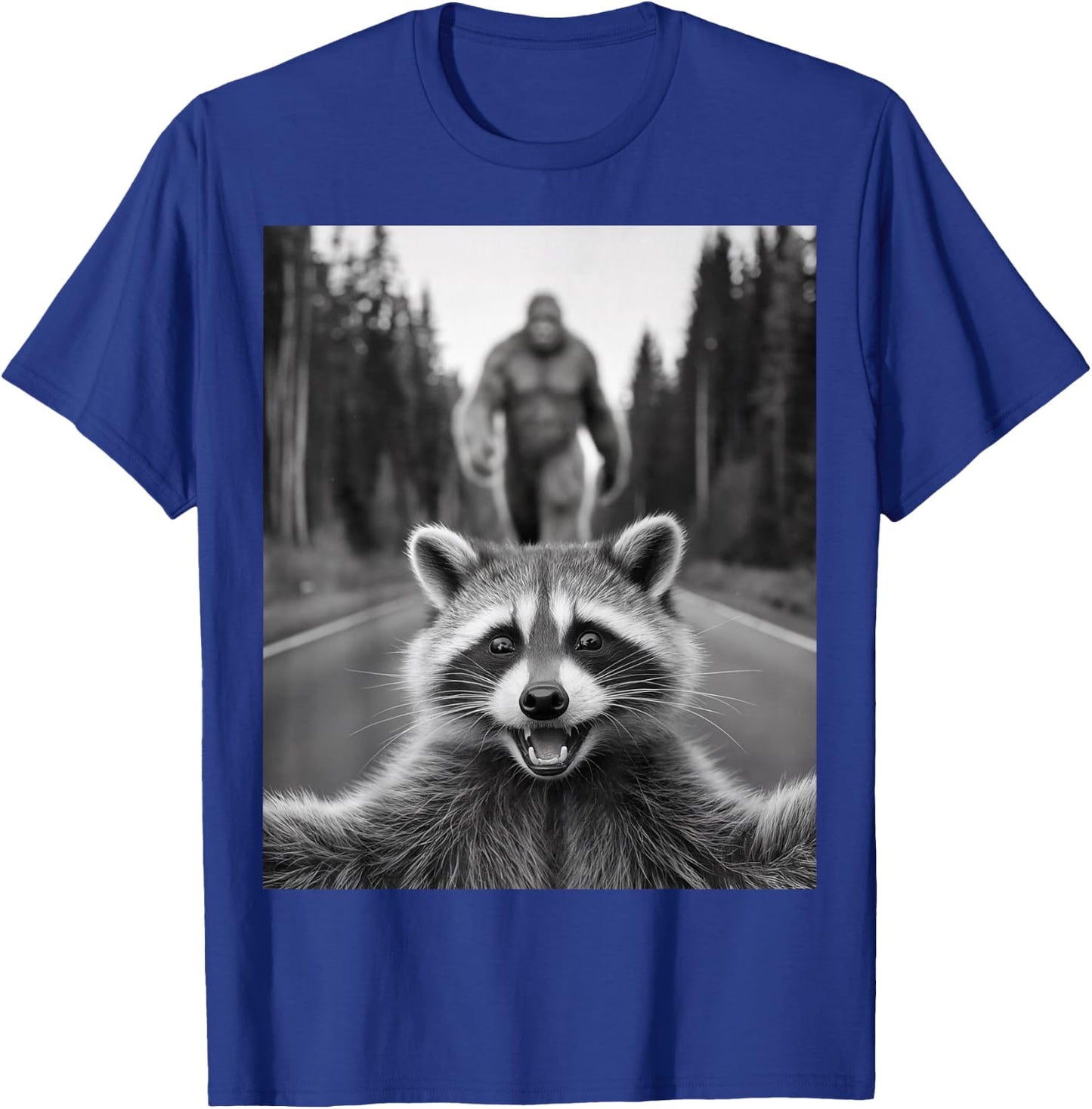 Scared Raccoon Selfie With Sasquatch Bigfoot , Funny Raccoon T-Shirt - T-Shirt | Royal
