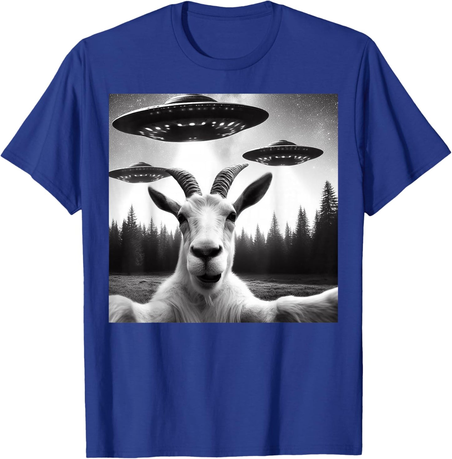 Goat Selfie With Alien UFO Funny Goat Gifts Women T-Shirt - T-Shirt | Royal