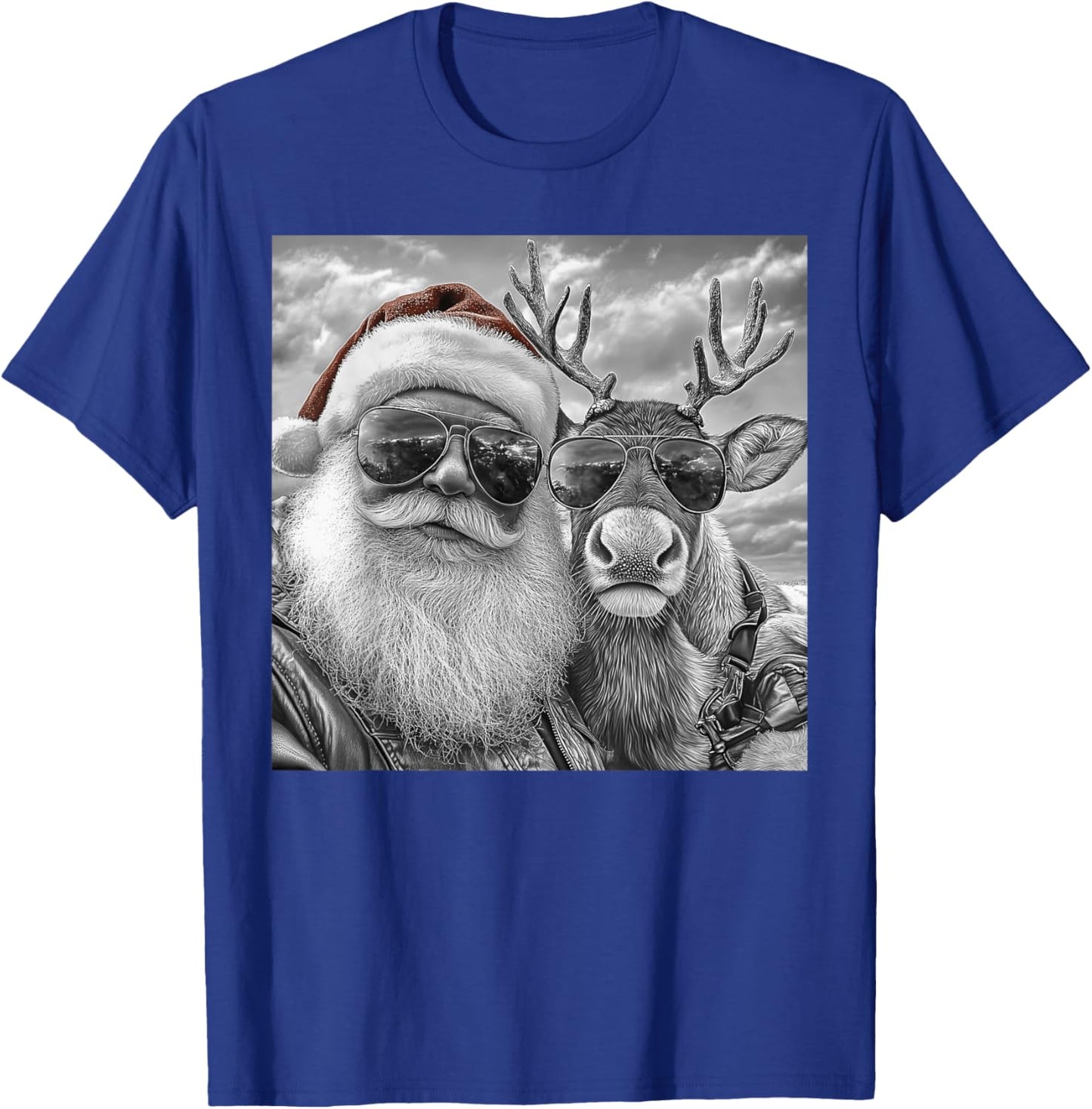 Funny Santa Claus Reindeer Selfie, Cool Retro Christmas T-Shirt - T-Shirt | Royal
