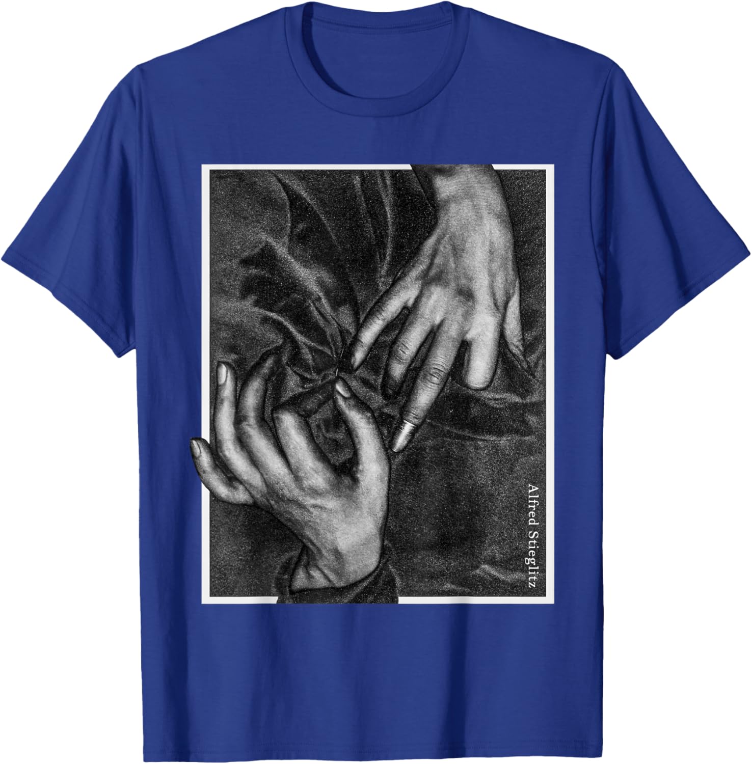 Georgia O’Keeffe Hands and Thimble T-Shirt - T-Shirt | Royal