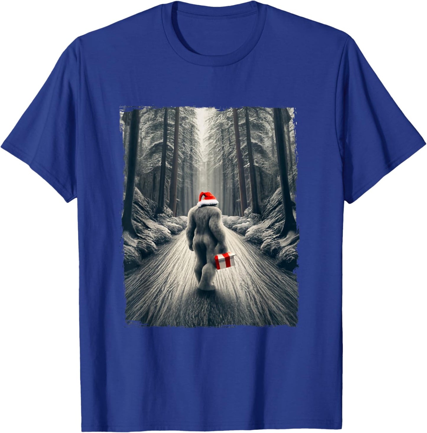 Santa Bigfoot Christmas Sasquatch Believe T-Shirt - T-Shirt | Royal