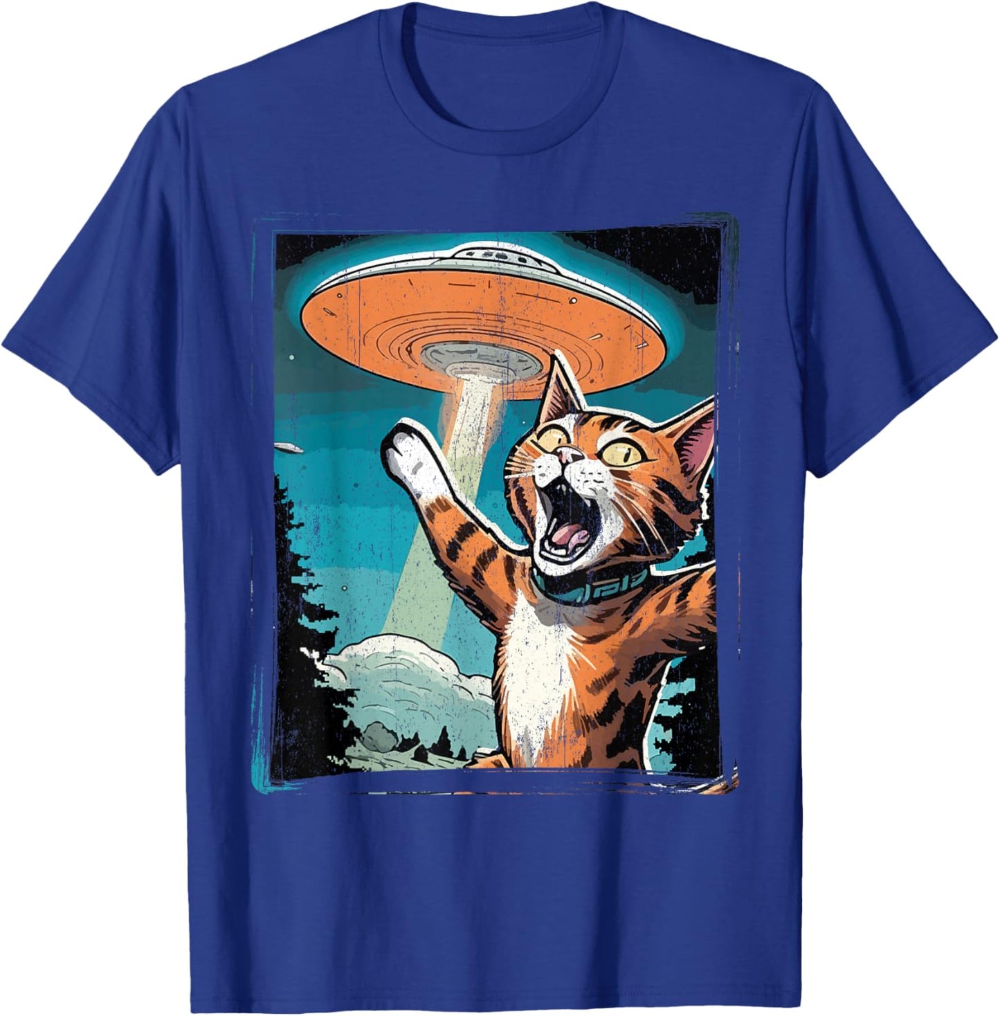 Funny Cat Selfie with UFO Cat Lover Gift Cat Mom Cat Dad T-Shirt - T-Shirt | Royal