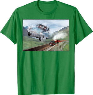 Harry Potter Racing The Hogwarts Express Portrait T-Shirt - T-Shirt | Irish Green
