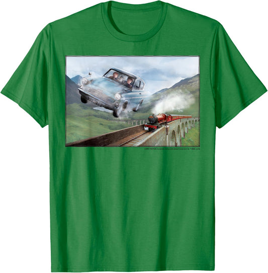 Harry Potter Racing The Hogwarts Express Portrait T-Shirt - T-Shirt | Irish Green