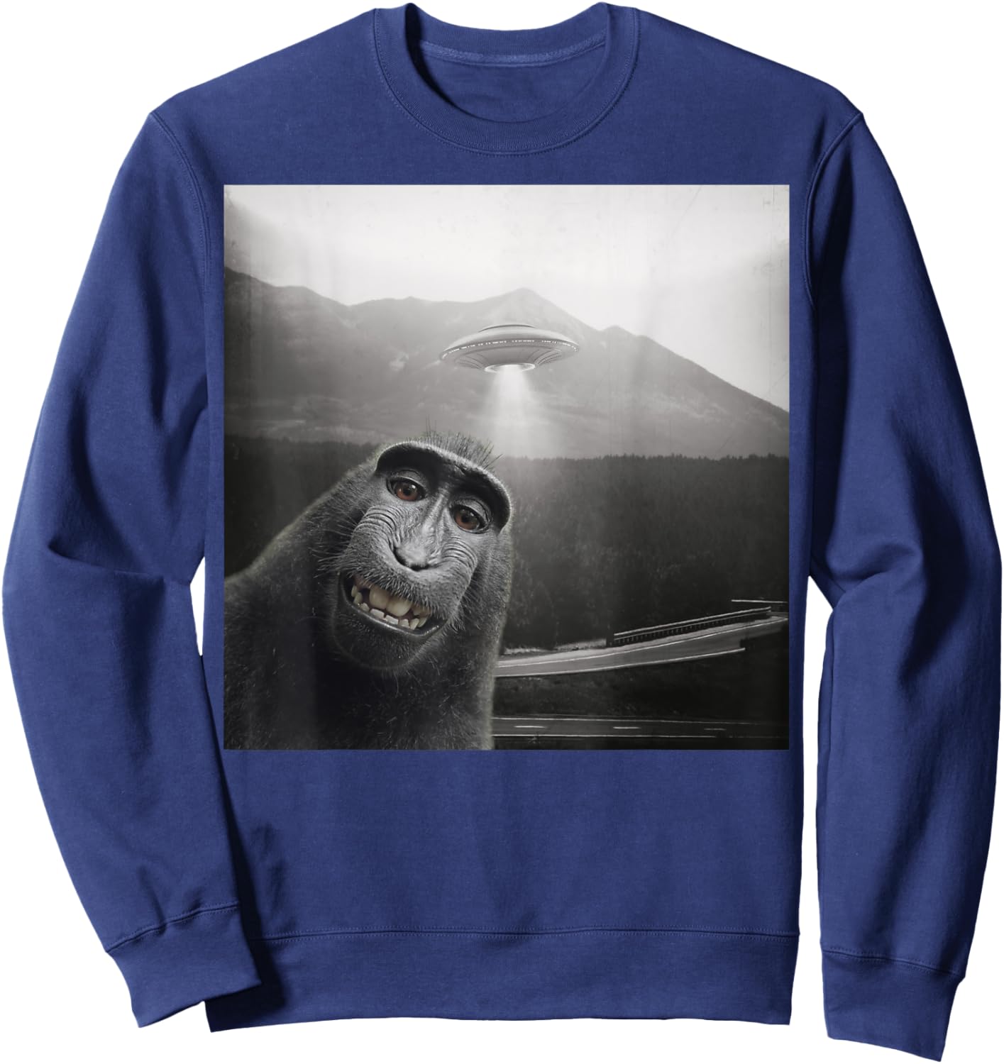 Funny Macaque Monkey Selfie Lovers Alien UFO Selfie Sweatshirt - Sweatshirt | Navy