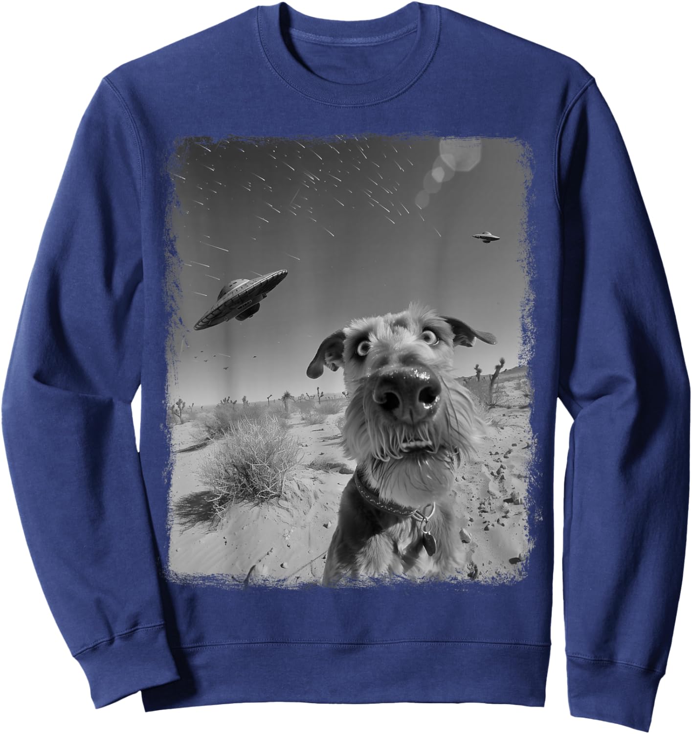 Airedale Terrier Dog UFO Alien Extraterrestrial Selfie Sweatshirt - Sweatshirt | Navy